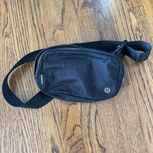 Lululemon Everywhere Belt Bag 1L Black Nylon Adjustable Strap Secure Pockets